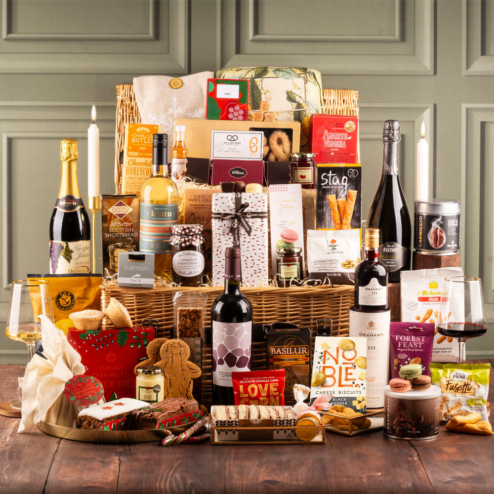 A Veritable Xmas Feast Hamper with Alcohol 1