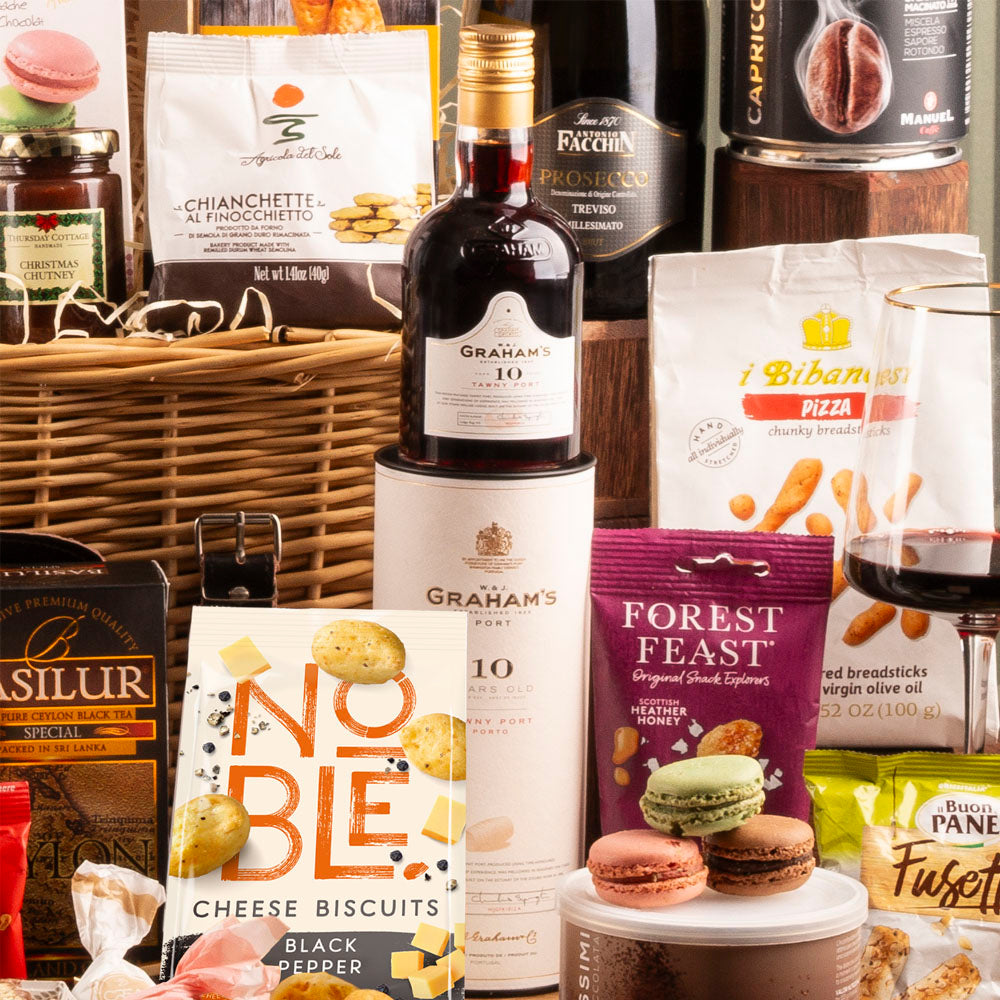 A Veritable Xmas Feast Hamper with Alcohol 3