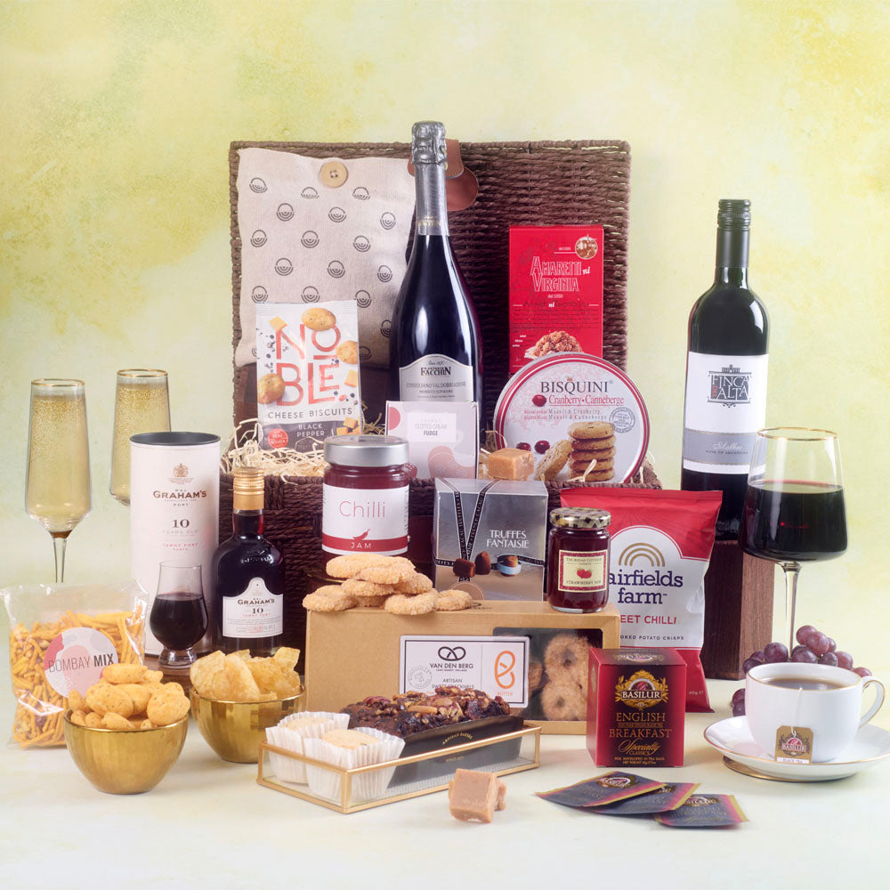 Magnificence in a Hamper Basket