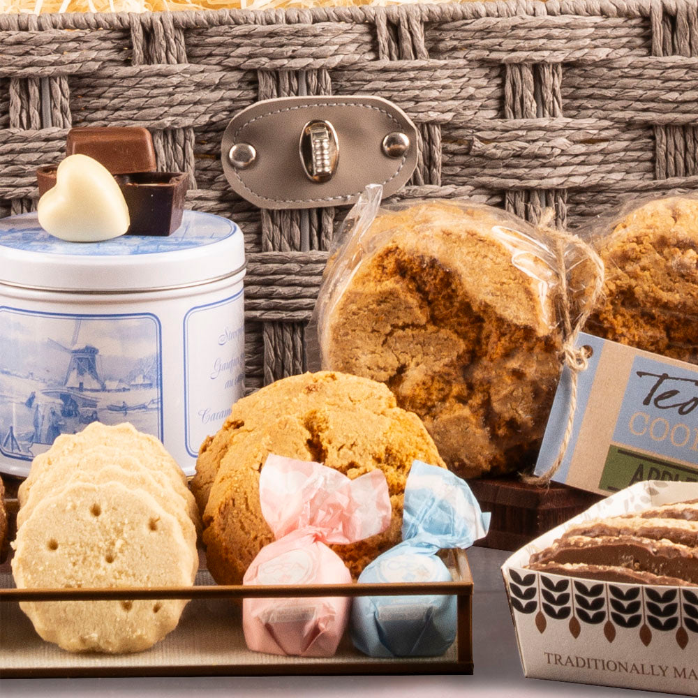 Sweet Treats Hamper Basket Component 3