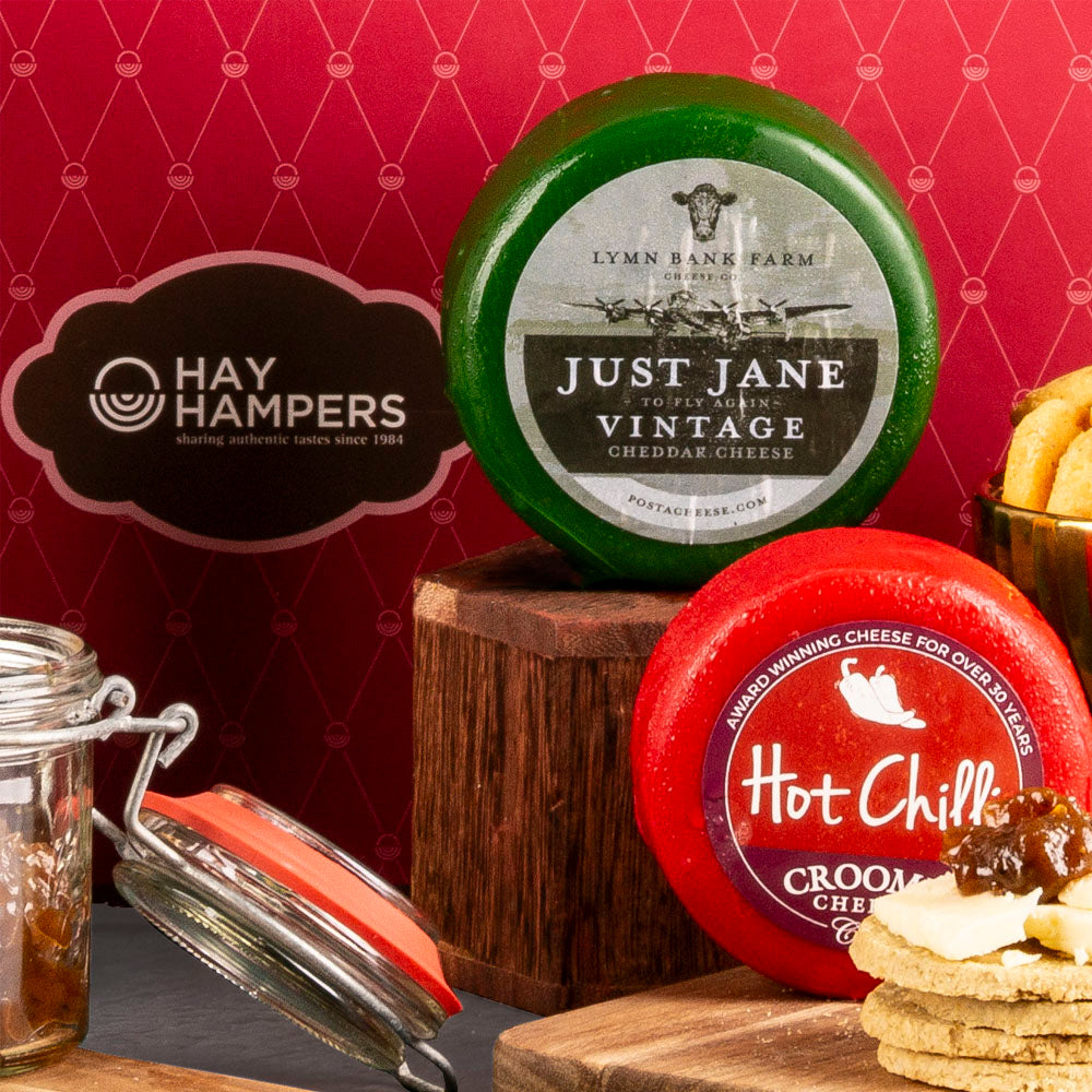 Truckle Quadruple Cheese, Chutney & Crackers Gift Component 3