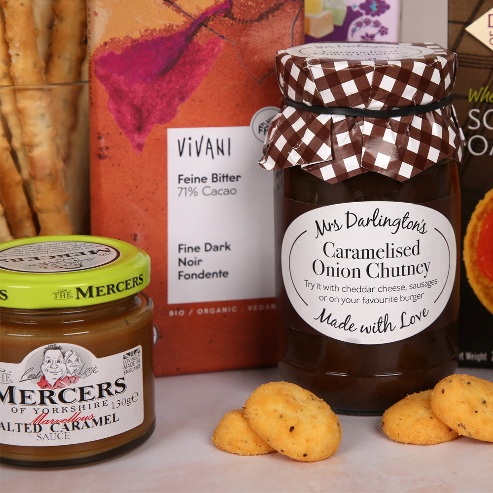 The Grand Hamper in Wicker Basket Component 2